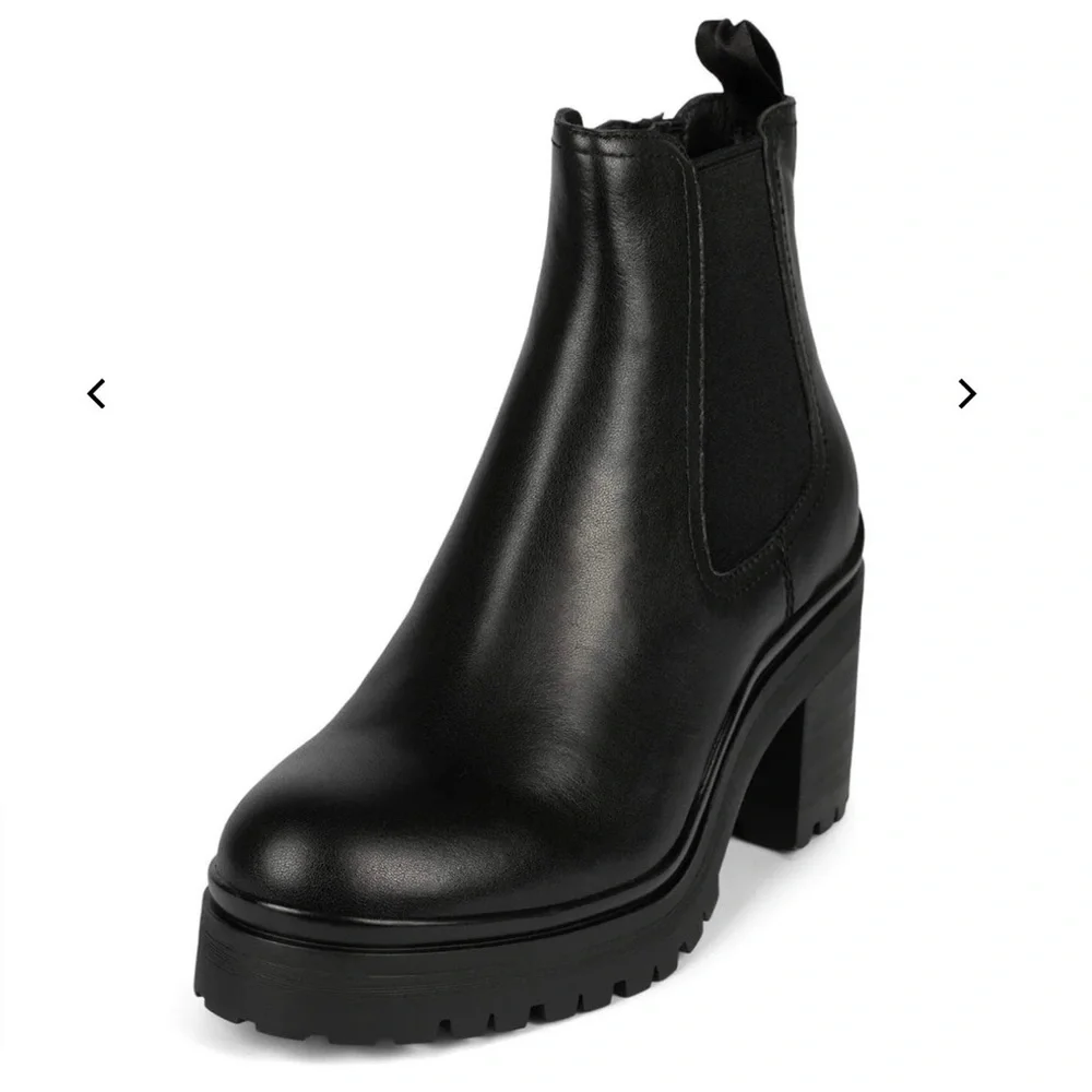 Jeffrey Campbell stylish black